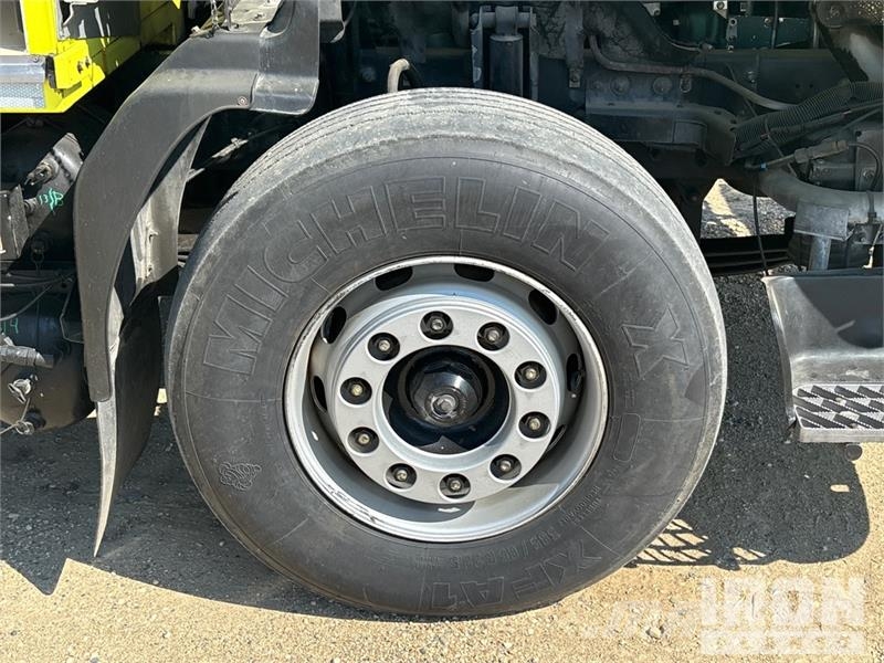 Volvo FL7 4x2 De-Icer Truck Other trucks