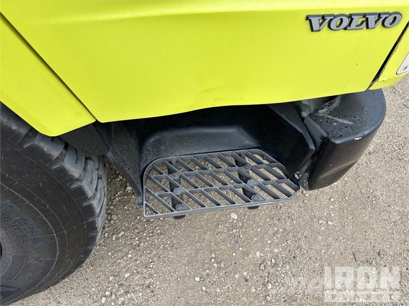 Volvo FL7 4x2 De-Icer Truck Other trucks