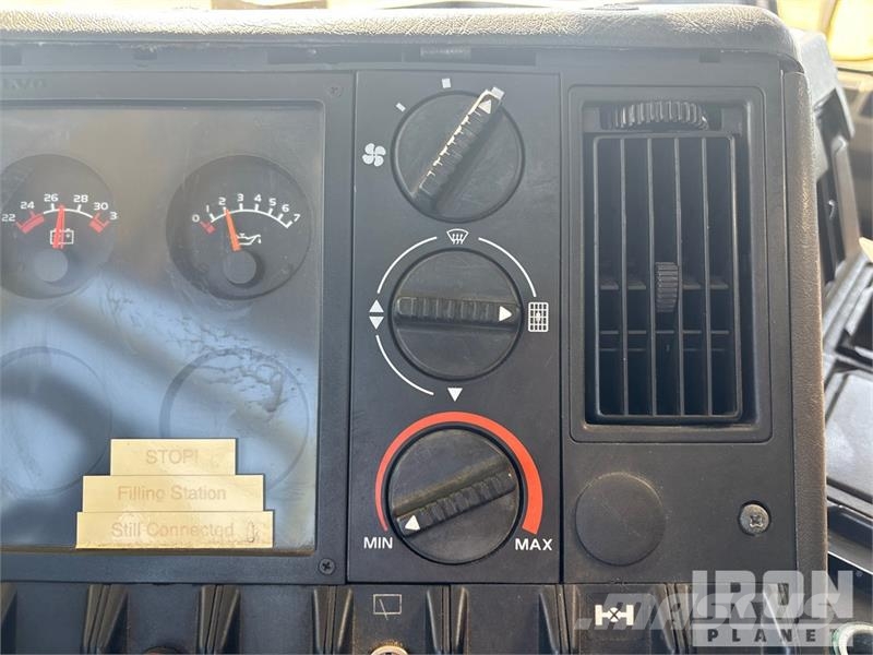 Volvo FL7 4x2 De-Icer Truck Other trucks