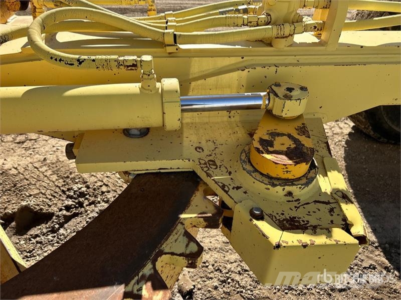 Volvo G730 Motor Grader Grejderi