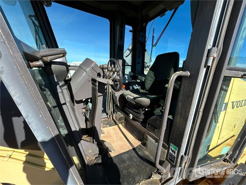 Volvo G730 Motor Grader Grejderi
