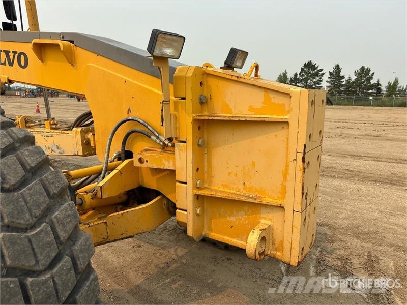 Volvo G746B Grejderi