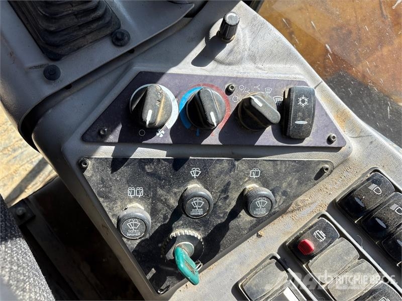 Volvo G940 Motor Grader Greiderid
