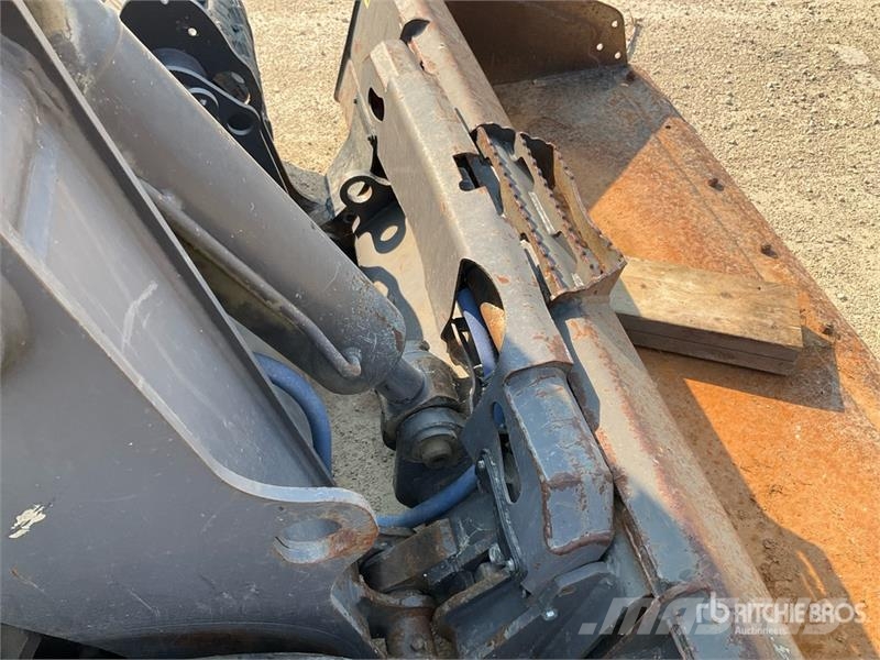 Volvo MCT125C Skid steer loaders