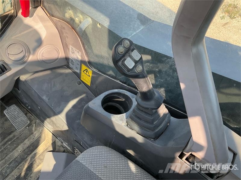 Volvo MCT125C Skid steer loaders