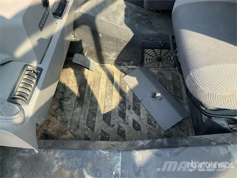 Volvo MCT125C Skid steer loaders