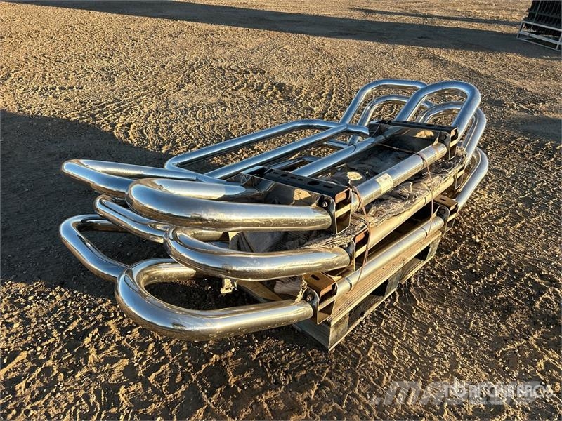 Volvo of (3) Volvo 95in Wide Moose Bumper Transport – ostalo