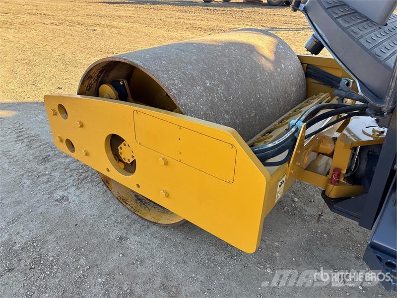 Volvo SD45D Smooth Drum Compactor Vienvalča grunts veltņi
