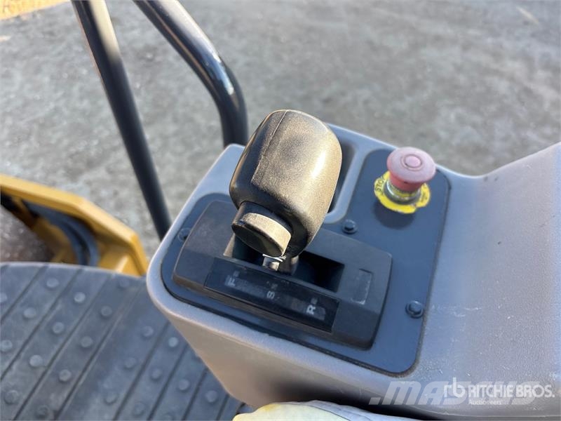 Volvo SD45D Smooth Drum Compactor Vienvalča grunts veltņi