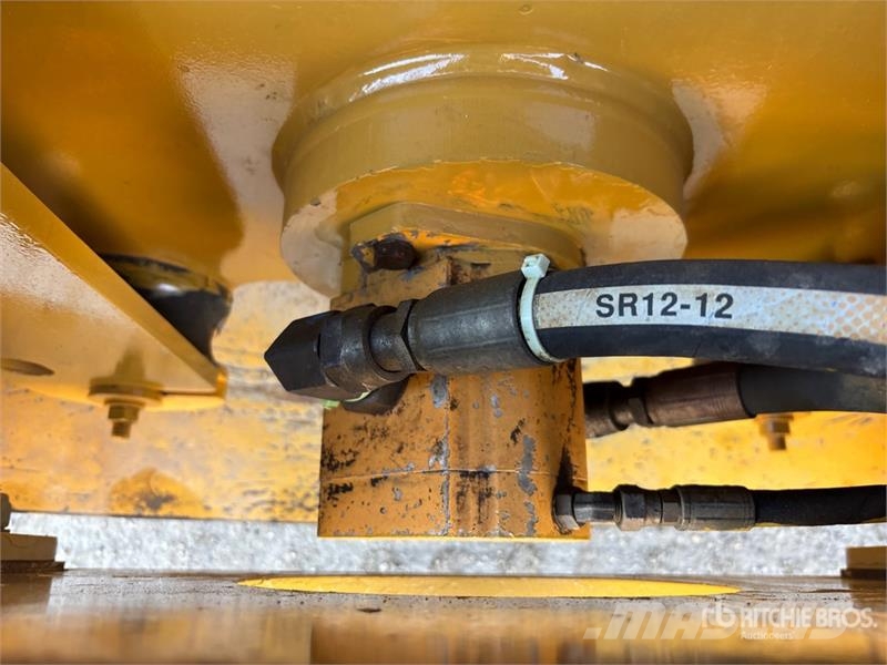 Volvo SD45D Smooth Drum Compactor Vienvalča grunts veltņi