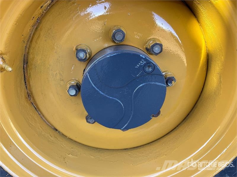 Volvo SD45D Smooth Drum Compactor Vienvalča grunts veltņi