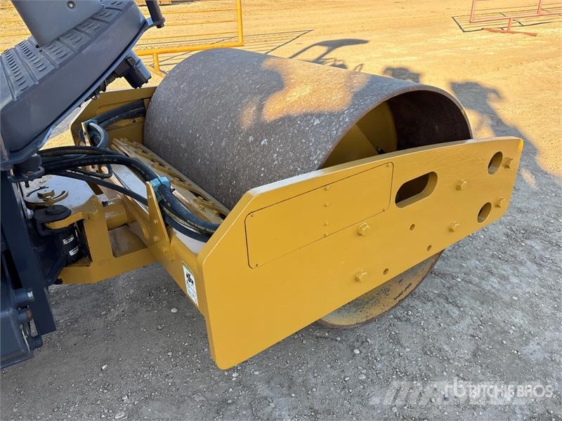Volvo SD45D Smooth Drum Compactor Vienvalča grunts veltņi
