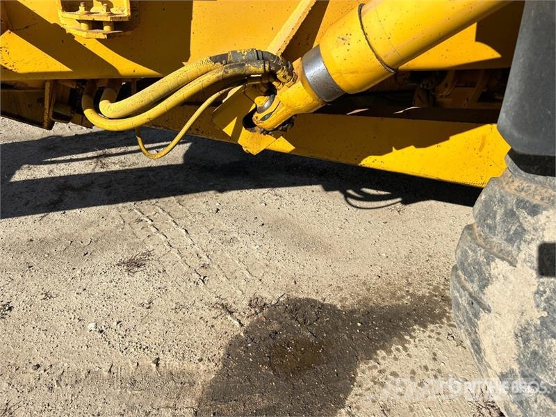 Volvo T/A 35 Ton Off-Road End Dump Trailer Otros camiones