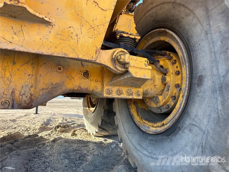 Volvo T/A 40 Ton Off-Road End Dump Trailer 其他货车
