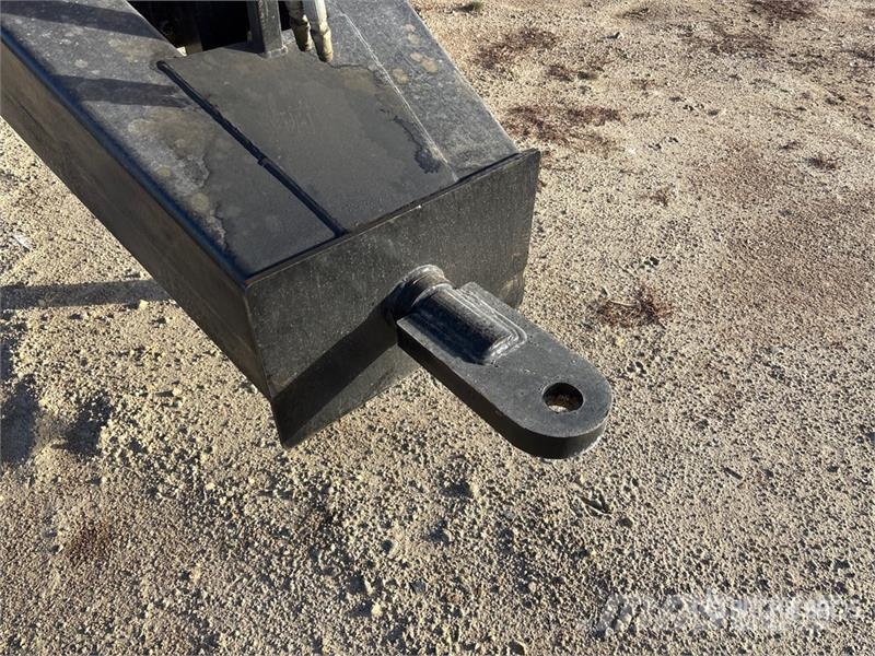 Volvo T/A 40 Ton Off-Road End Dump Trailer 其他货车