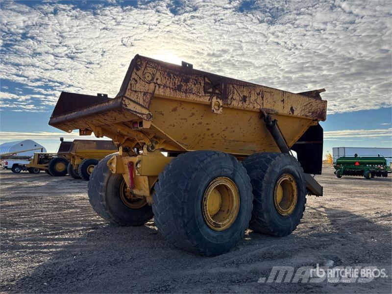 Volvo T/A 40 Ton Off-Road End Dump Trailer 其他货车