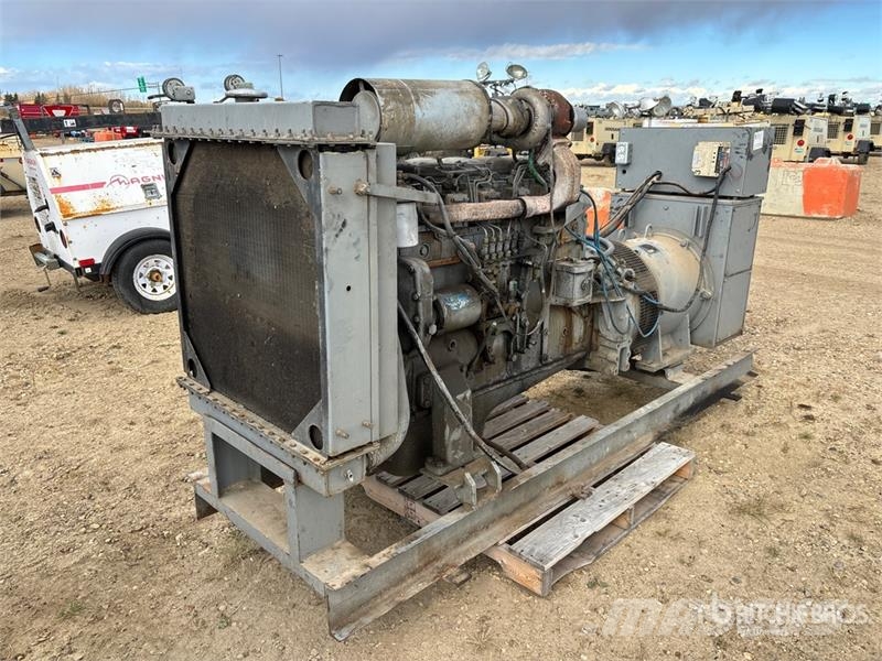 Volvo TD100GG 150 kW Skid-Mounted Diesel Generator Set ( 디젤 발전기