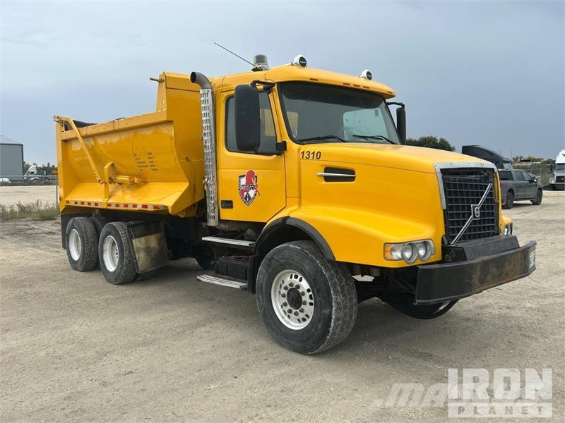 Volvo VHD Camion ribaltabili