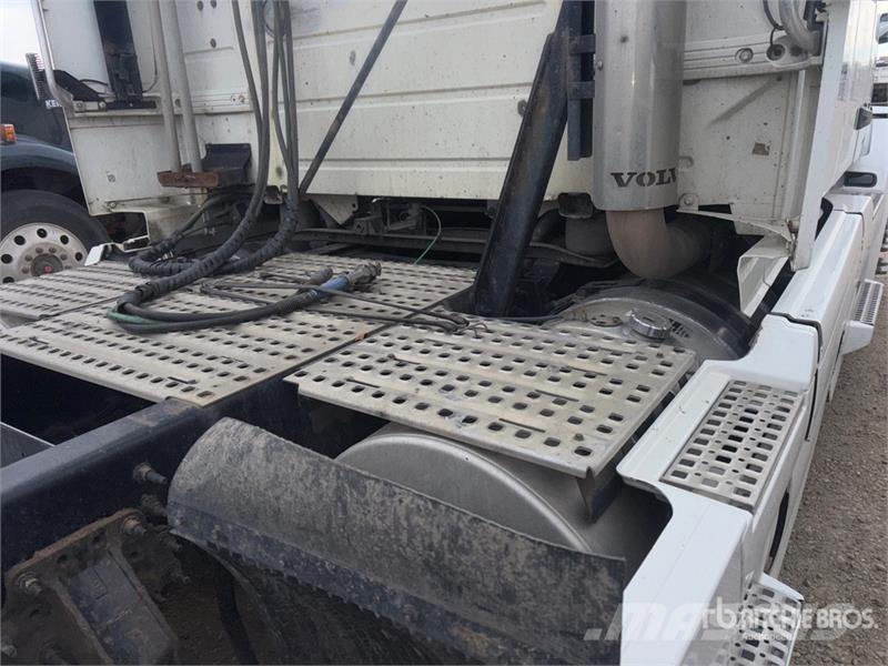 Volvo VNL Tegljači