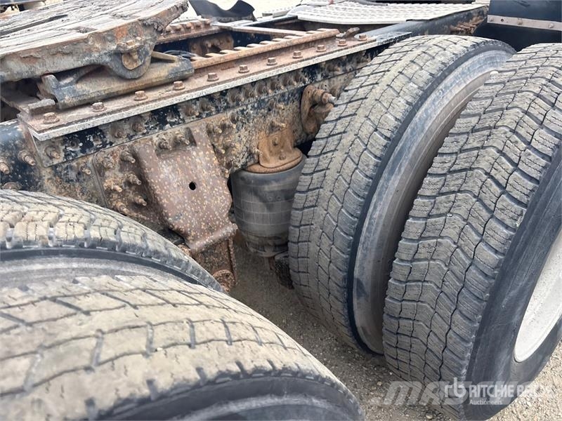 Volvo VNL Nyergesvontatók