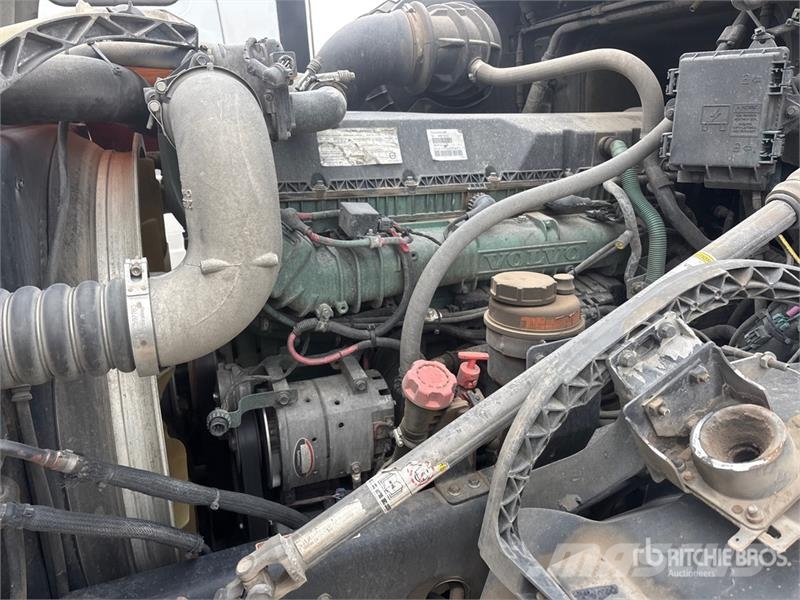 Volvo VNL 牵引车