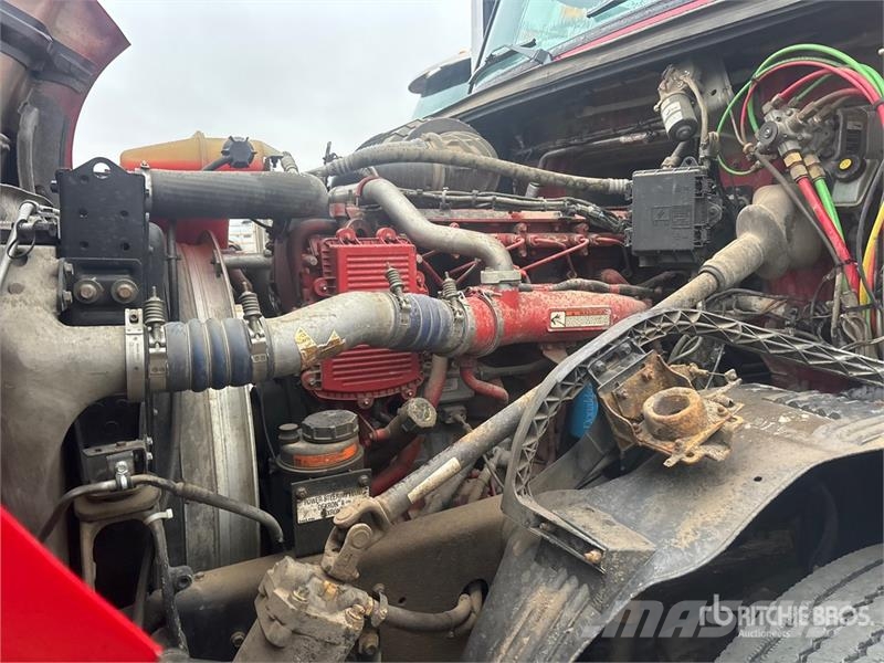 Volvo VNL Sattelzugmaschinen