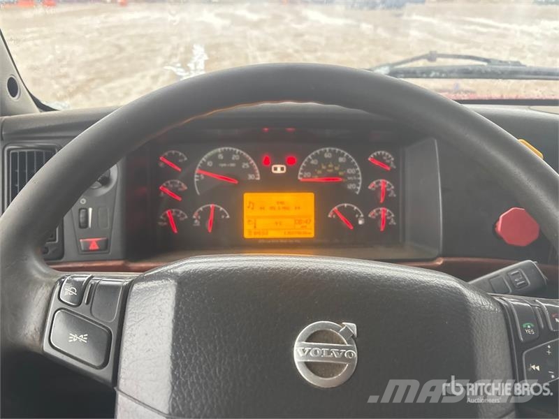 Volvo VNL Sattelzugmaschinen