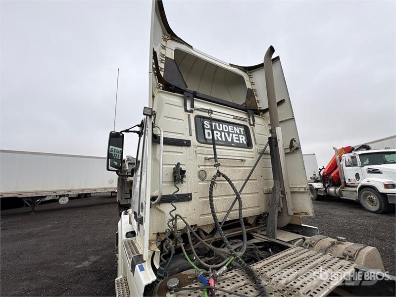 Volvo VNL Trekkers