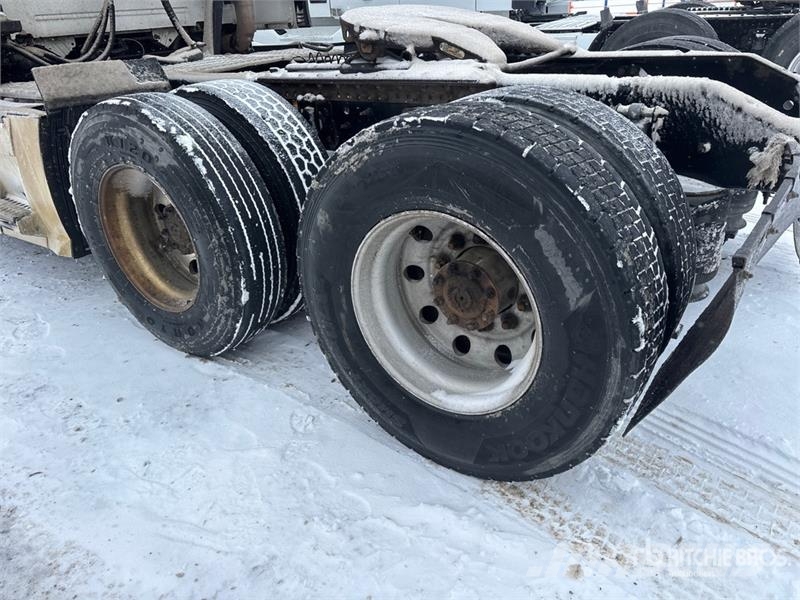 Volvo VNL Motrici e Trattori Stradali