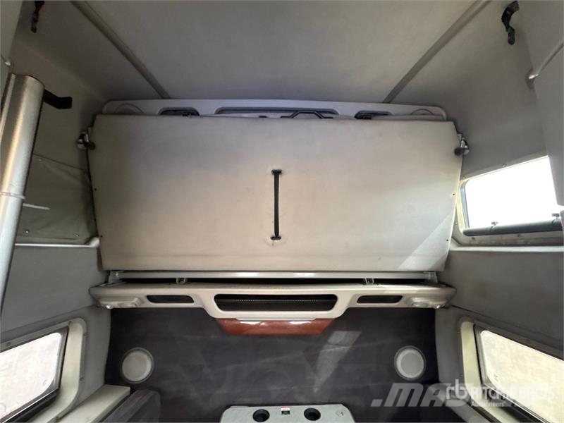 Volvo VNL 曳引機組件