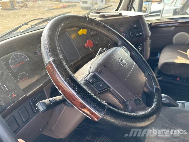 Volvo VNL Traktorske jedinice