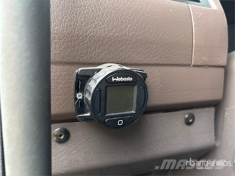 Volvo VNL Truck Tractor Units