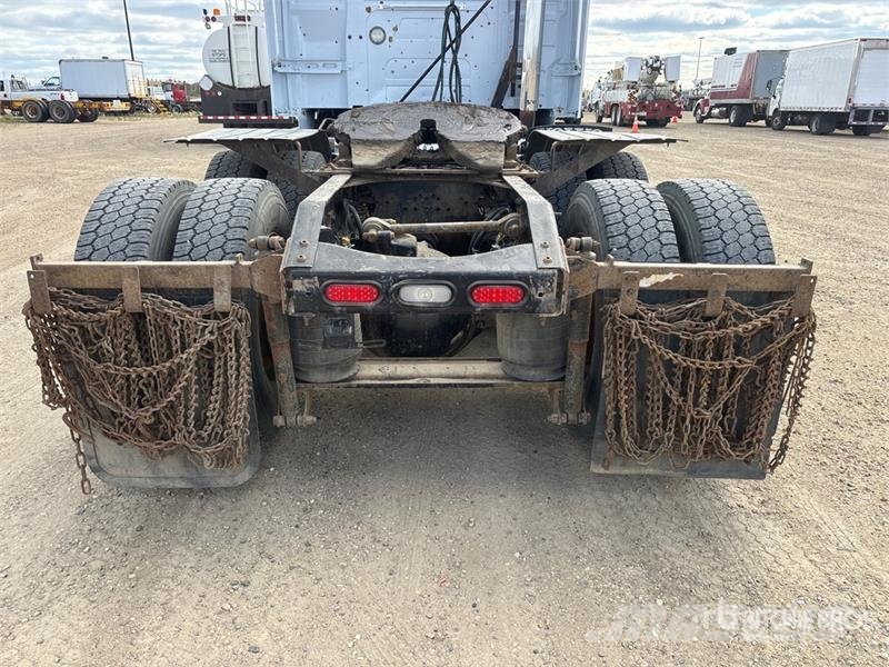 Volvo VNL Nyergesvontatók