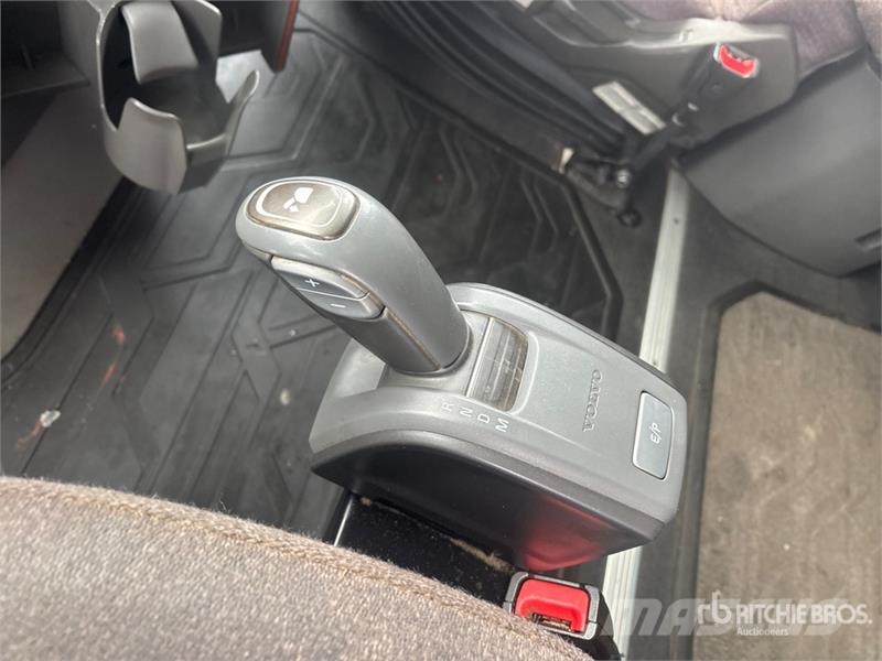 Volvo VNL Truck Tractor Units