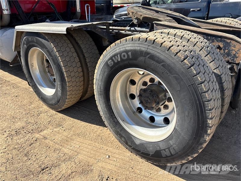 Volvo VNL Tracteur routier