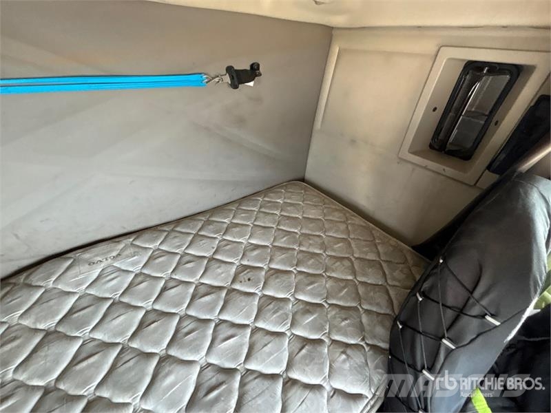 Volvo VNL Sattelzugmaschinen