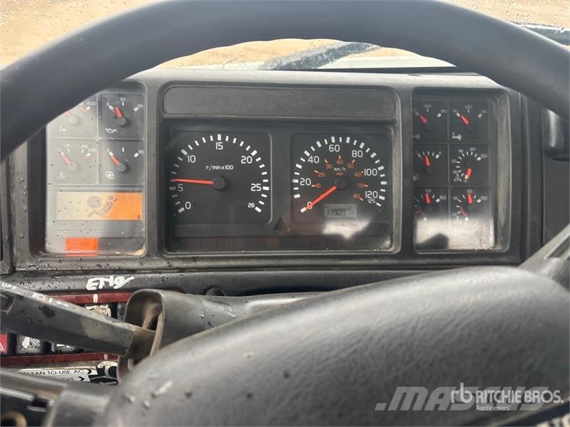Volvo VNL Caminhões basculantes