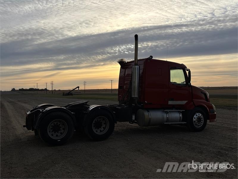 Volvo VNL Motrici e Trattori Stradali