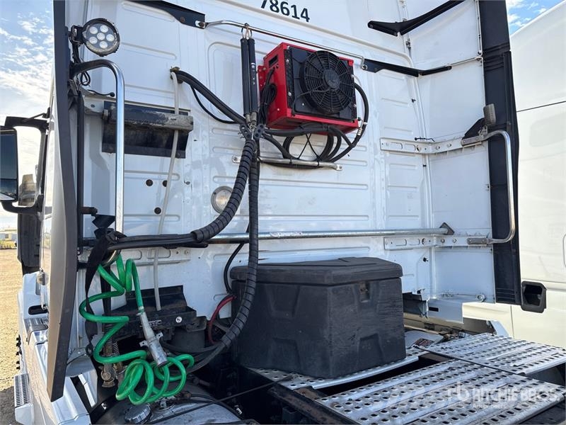 Volvo VNL Traktorske jedinice