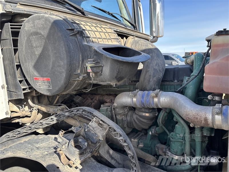 Volvo VNL Traktorske jedinice