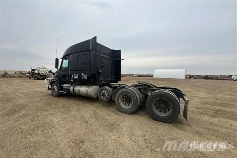 Volvo VNL 牵引车