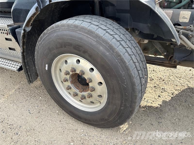 Volvo VNL Sattelzugmaschinen