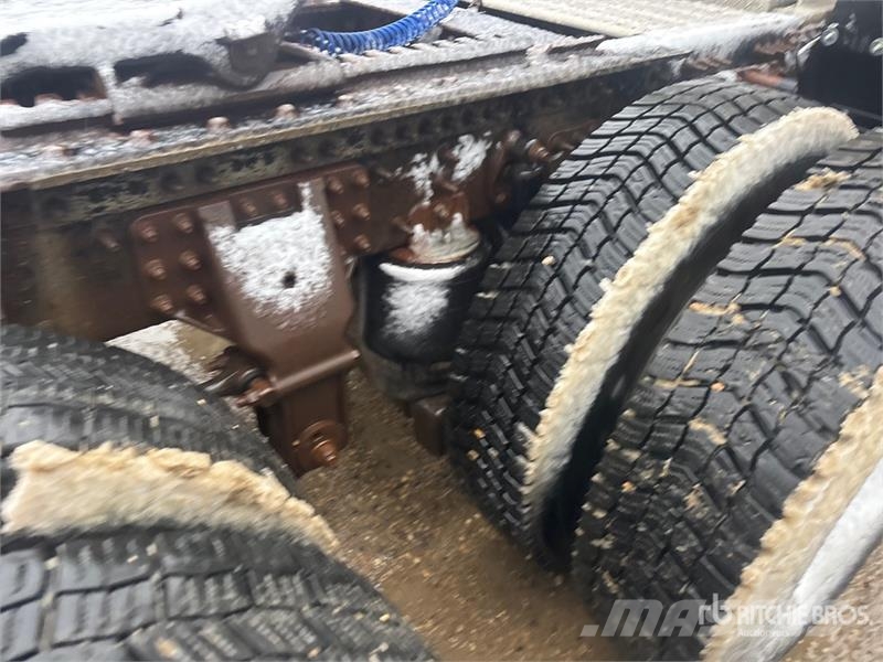 Volvo VNL Sattelzugmaschinen