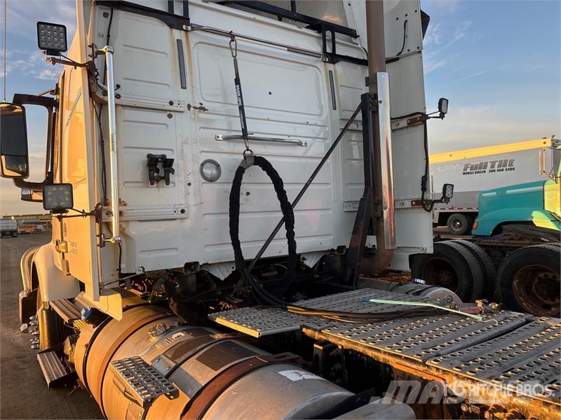 Volvo VNL Trekkvogner