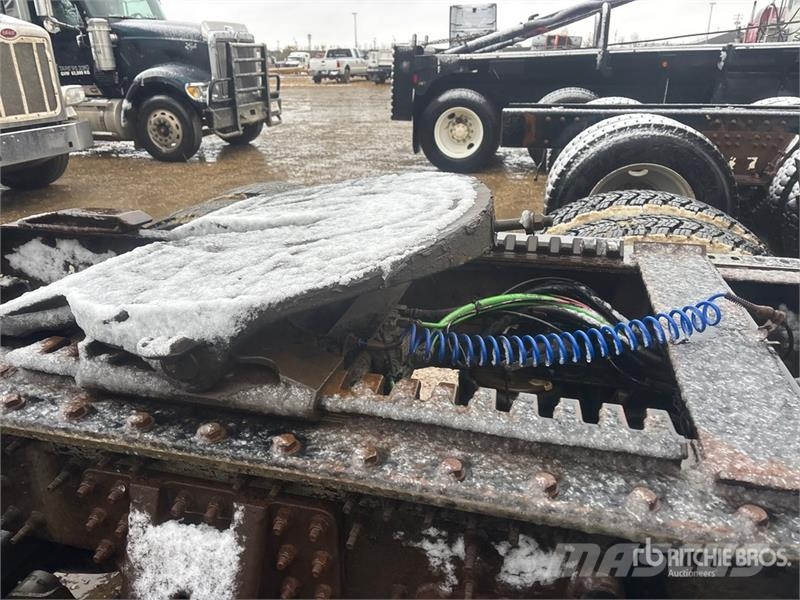 Volvo VNL Sattelzugmaschinen