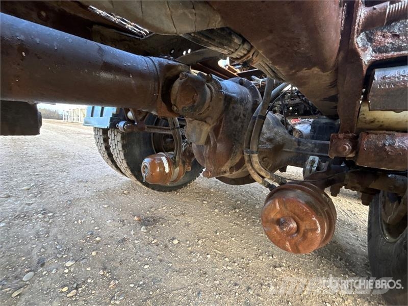 Volvo VNL Motrici e Trattori Stradali