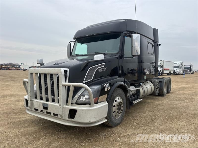 Volvo VNL 牵引车