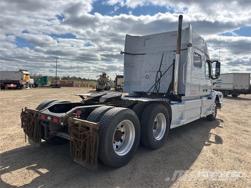 Volvo VNL Nyergesvontatók