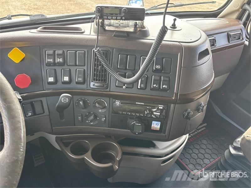 Volvo VNL Nyergesvontatók