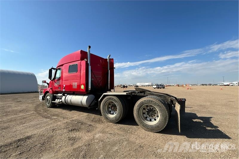 Volvo VNL Tractor Units